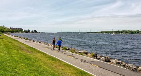Here Are 6 Waterfront Walkways To Explore In Rhode Island After You've Strolled The Cliff Walk