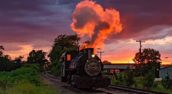 This Trick Or Treat Train Ride In Pennsylvania Is The Best Way To Spend Your Halloween