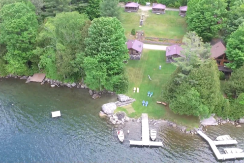 We Found The Most Affordable Waterfront Getaway In Vermont And You’ll Want To Go Immediately