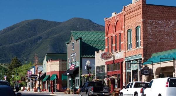 The Surprising Montana Town That Makes An Excellent Weekend Getaway