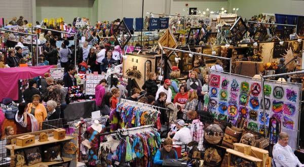 The Enormous Christmas Craft Show In North Dakota You Won’t Want To Miss