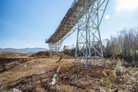 This Abandoned Ski Jump in New Hampshire Will Make Your Stomach Sink