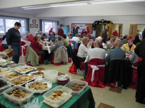 You Won't Want To Miss The Biggest Christmas Cookie Sale In Delaware