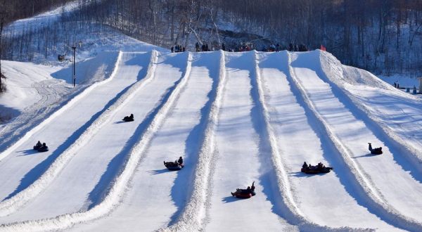 Take This Missouri Tube Ride For An Epic Winter Adventure