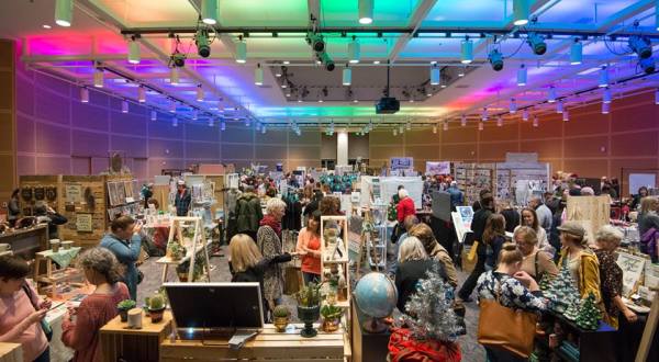 Start Your Holidays Off Right With A Visit To This Massive Winter Market In Idaho