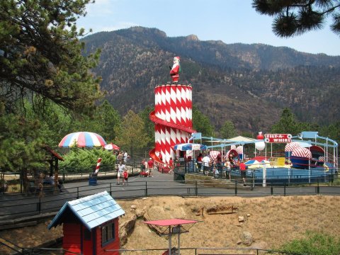 The Magical Christmas Elf Village In Colorado Where Everyone Is A Kid Again