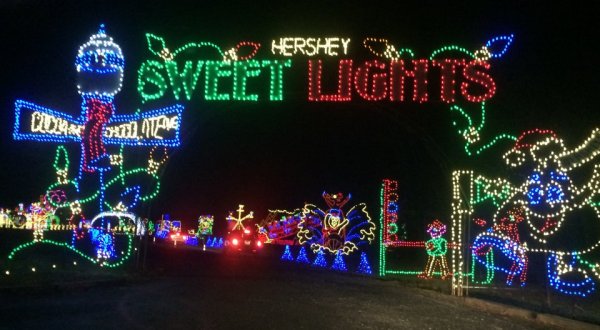 Take A Dreamy Ride Through The Largest Drive-Thru Light Show In Pennsylvania, Hershey Sweet Lights