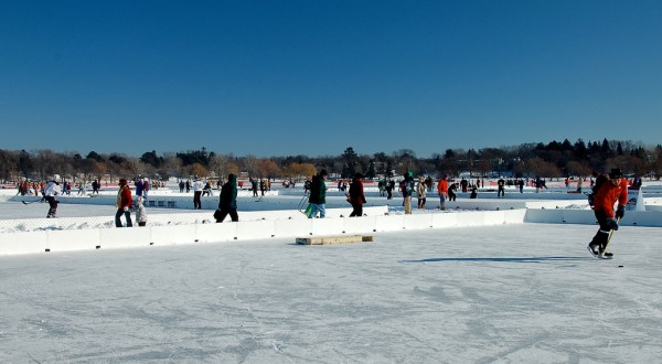 Enjoy 50 Days Of Winter Activities In This Charming Minnesota Town