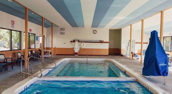 Washington’s Naturally Heated Mineral Pool Is All You Need This Winter
