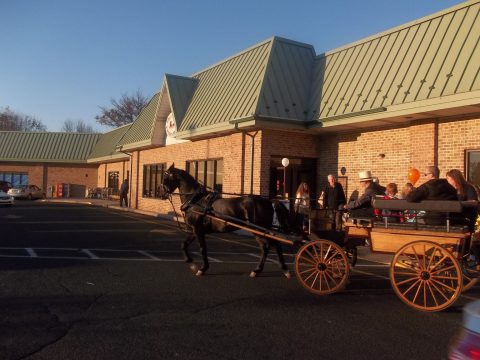 This All-You-Can-Eat Amish Buffet In New Jersey Is What Dreams Are Made Of