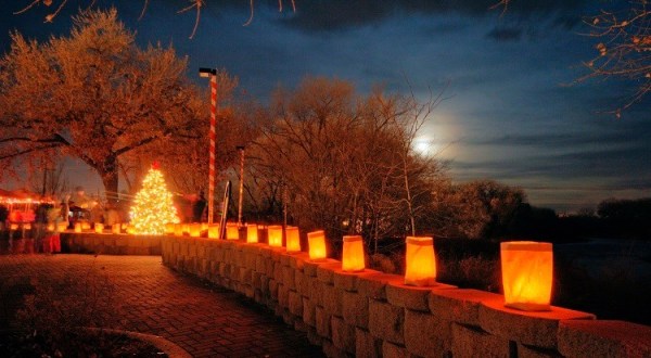 This Illuminated River Walk In New Mexico Is The Best Way To Kick Off The Holidays