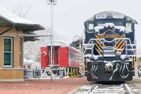A Ride On This Polar Express Train In Kansas Will Make Your Christmas Complete