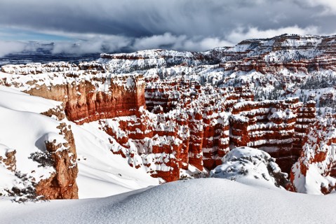 This Beloved National Park Totally Transforms In The Winter