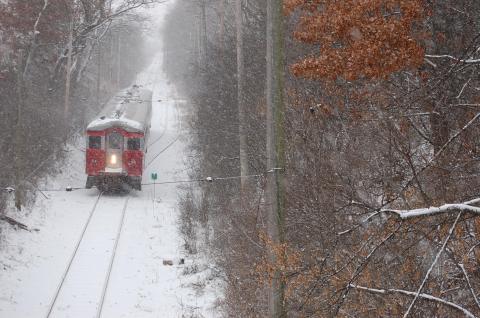 Watch The Wisconsin Countryside Whirl By On This Unforgettable Christmas Train