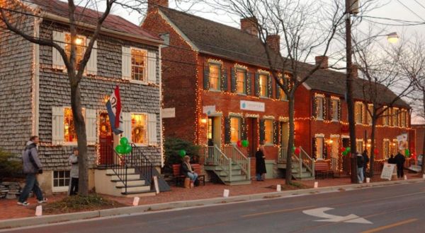 The Twinkliest Town In Maryland Will Make Your Holiday Season Merry And Bright