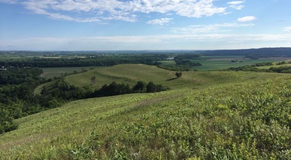 The Easy Trail In Kansas That Will Take You To The Top Of The World