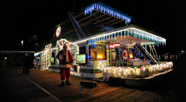 This Holiday Boat Parade In Nevada Is Downright Enchanting And You Can’t Miss It