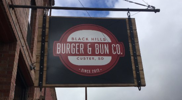 If You Love Buffalo Burgers, You’ll Want To Visit This Tiny Restaurant In South Dakota