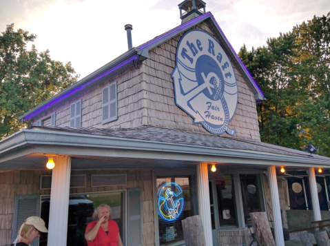 The Quirky Burger Joint In Michigan That Will Be Your New Favorite