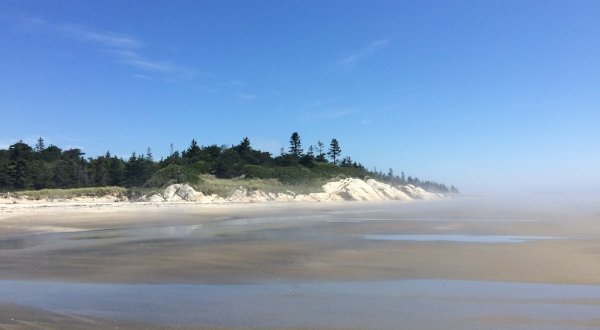 The Hike To This Secluded Beach In Maine Is Positively Amazing