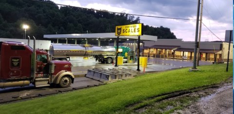 The Unsuspecting West Virginia Truck Stop Where You Can Pull Over And Have An Amazing Meal
