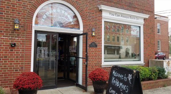 This Restaurant In Maryland Used To Be A Bank And You’ll Want To Visit