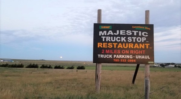 This Unsuspecting Kansas Truck Stop Serves The Most Delicious Hometown Dishes