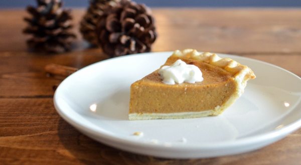 This Mouthwatering Survey Reveals The Most Popular Thanksgiving Pie In Every State