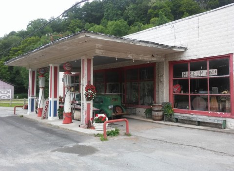 The West Virginia Country Store That's Just Begging To Be Explored