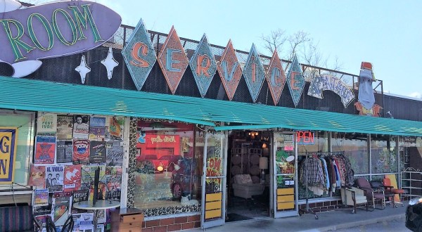 You Could Spend Hours At This Quirky Austin Vintage Shop And Never Grow Tired