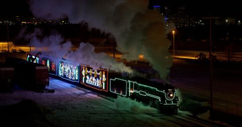 The Holiday Express Train Is Returning To Arkansas This Year And You Won't Want To Miss It