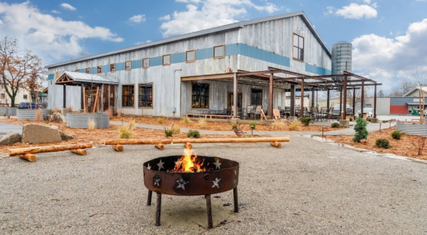 This Rustic Neighborhood Brewhouse Just Opened In Idaho And You Need To Visit It