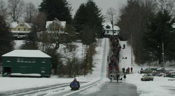 9 Winter Attractions For The Family In Pennsylvania That Don’t Involve Long Lines At The Mall