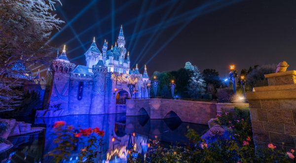 Why Everyone Should Spend The Holidays At Disneyland At Least Once