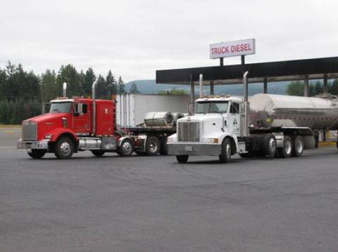 The Unsuspecting Washington Truck Stop Where You Can Pull Over And Have An Amazing Meal