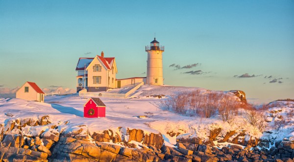 The 15 True Phases Of Surviving A Maine Winter