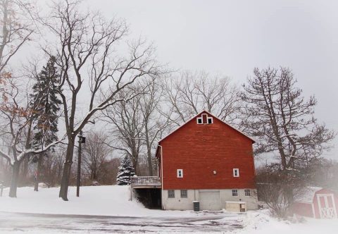 Everyone Should Visit This Amazing Antique Barn Near Cleveland At Least Once