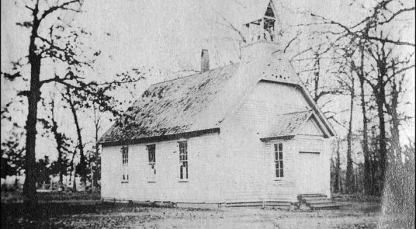 The Oldest Church In Arkansas Dates Back To The 1800s And You Need To See It