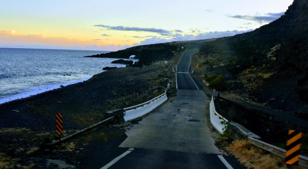 The Incredibly Scenic Hawaii Highway Most People Aren’t Allowed To Drive