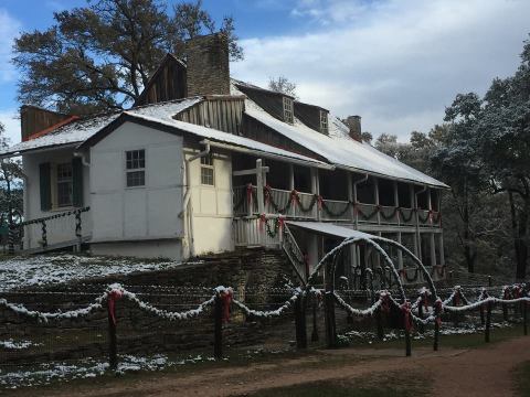 You Must Visit These 7 Awesome Places Around Austin This Winter