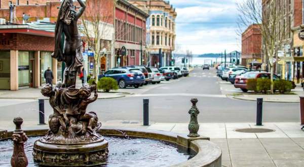 There Are More Than 50 Historic Buildings In This Special Washington Town