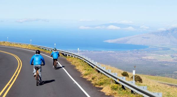 The Epic Bike Tour In Hawaii That Must Be On Your Island Bucket List