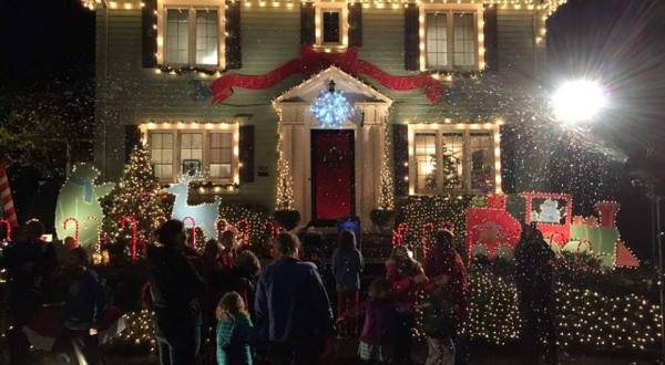 It Isn’t Christmas Until You’ve Visited Washington’s Candy Cane Lane