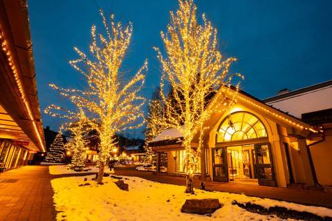 The One Idaho Village That Transforms Into A Christmas Wonderland Each Year