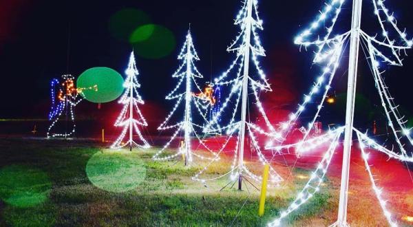 The Twinkliest Town In Arkansas Will Make Your Holiday Season Merry And Bright