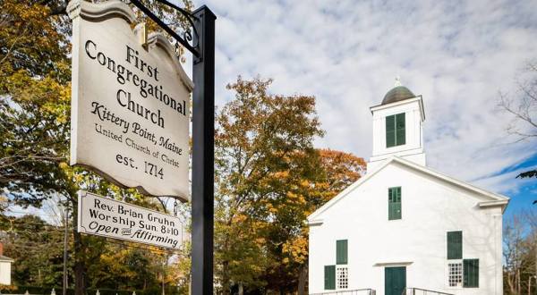 The Oldest Church In Maine Dates Back To The 1700s And You Need To See It