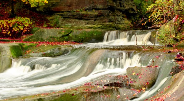 Your Kids Will Love This Easy 5-Acre Waterfall Hike Right Here In Greater Cleveland