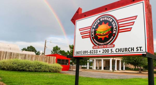 Some Of Mississippi’s Best Burgers Can Be Found In This Tiny, Unsuspecting Shack