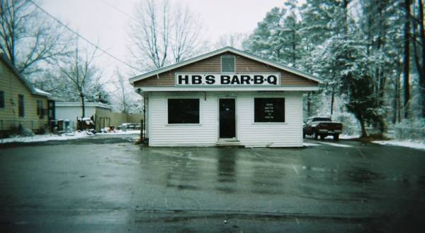 This Little Arkansas Hole-In-The-Wall Has Been Serving The Best BBQ For Over 50 Years