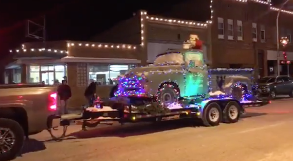 At Christmastime, This North Dakota Town Has The Most Enchanting Main Street In The Country